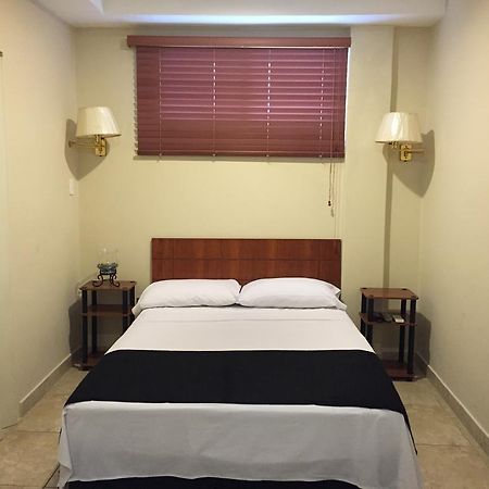גוויאקיל El Patio Suites II מראה חיצוני תמונה