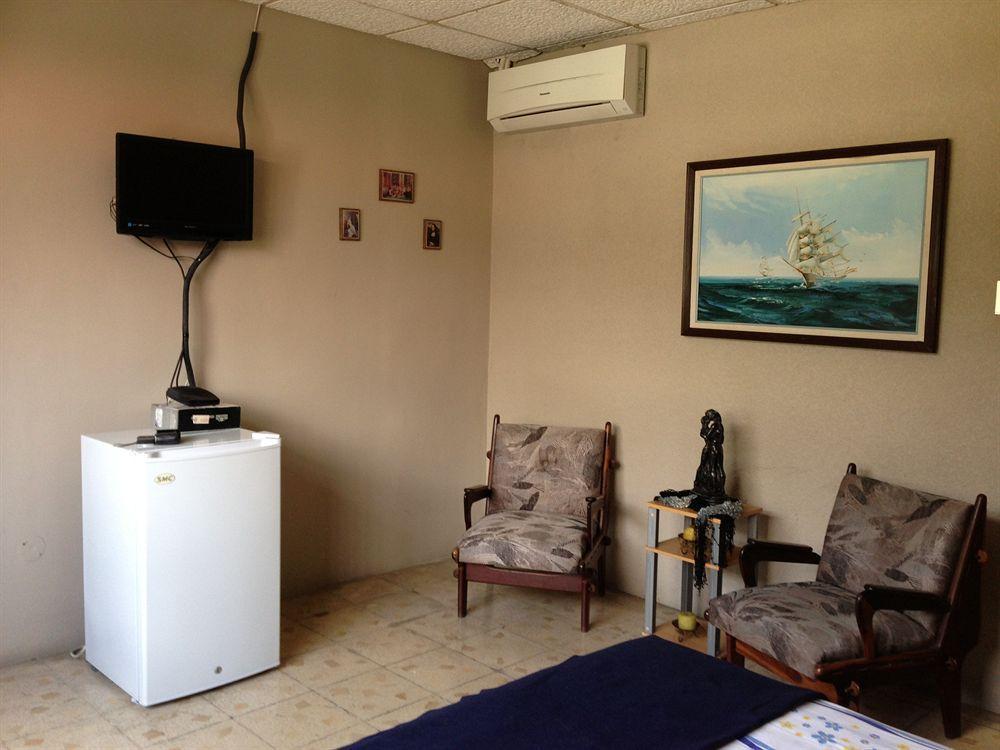 גוויאקיל El Patio Suites II מראה חיצוני תמונה
