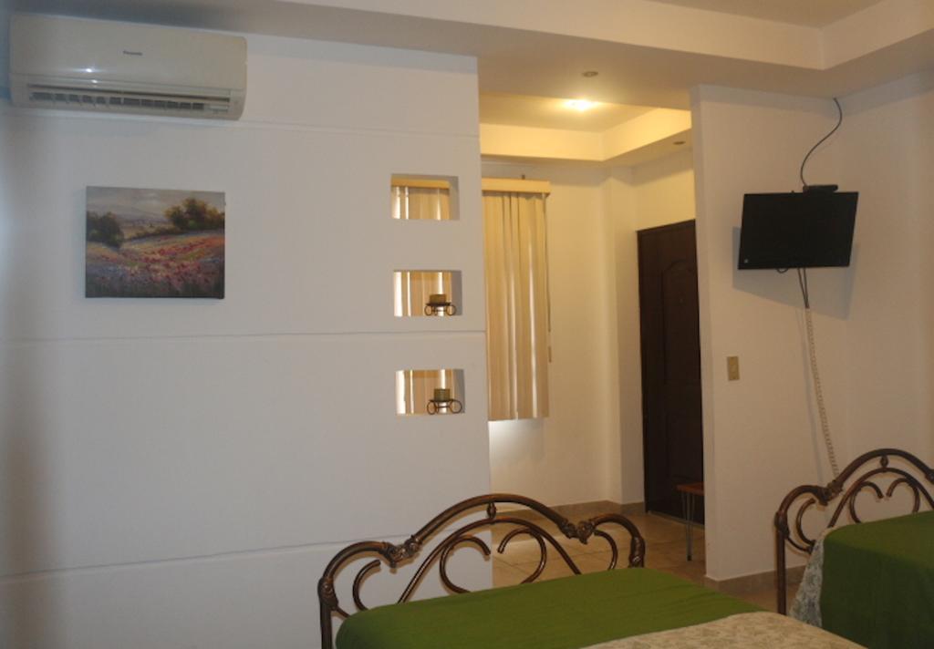גוויאקיל El Patio Suites II מראה חיצוני תמונה