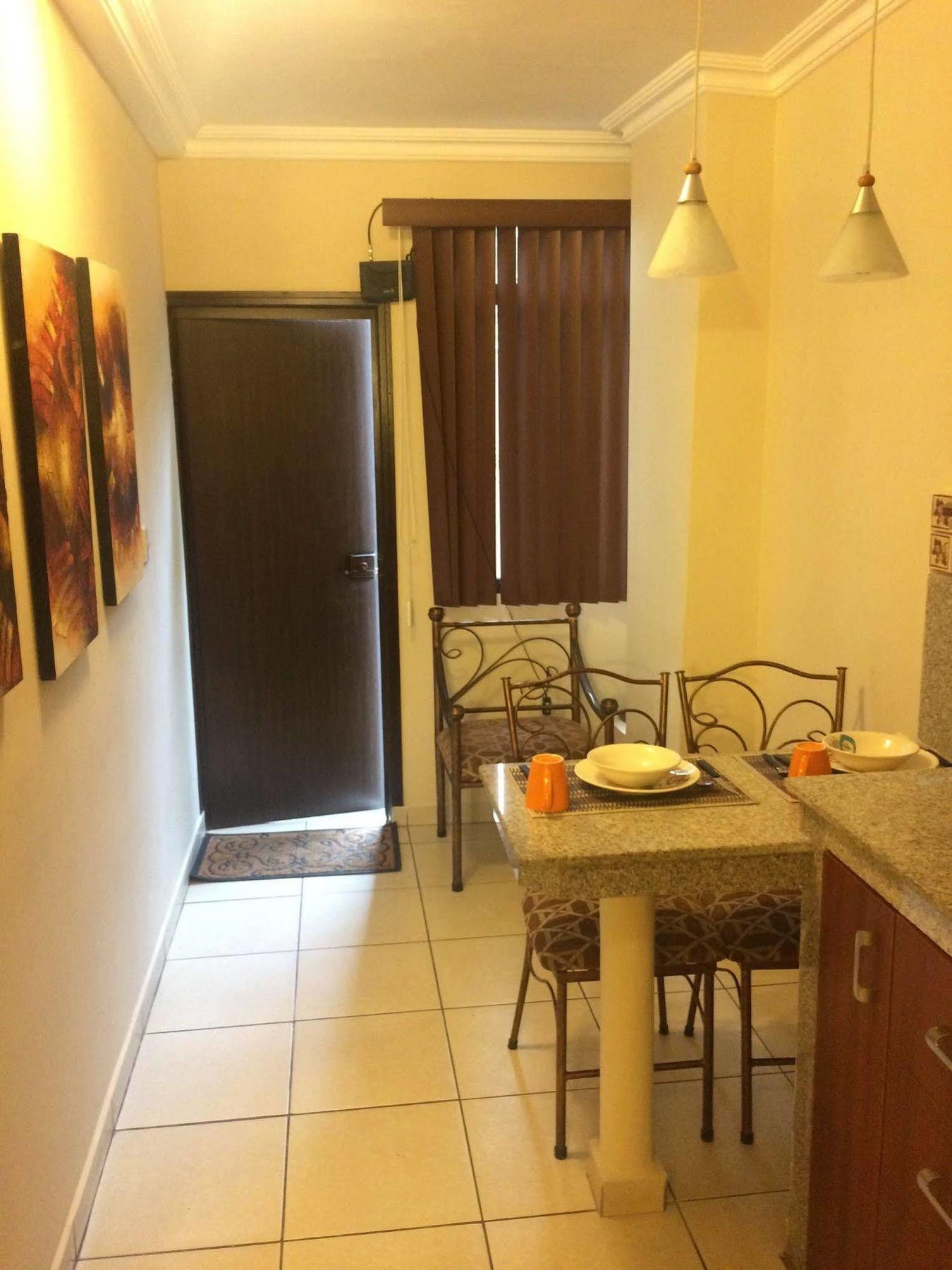 גוויאקיל El Patio Suites II מראה חיצוני תמונה