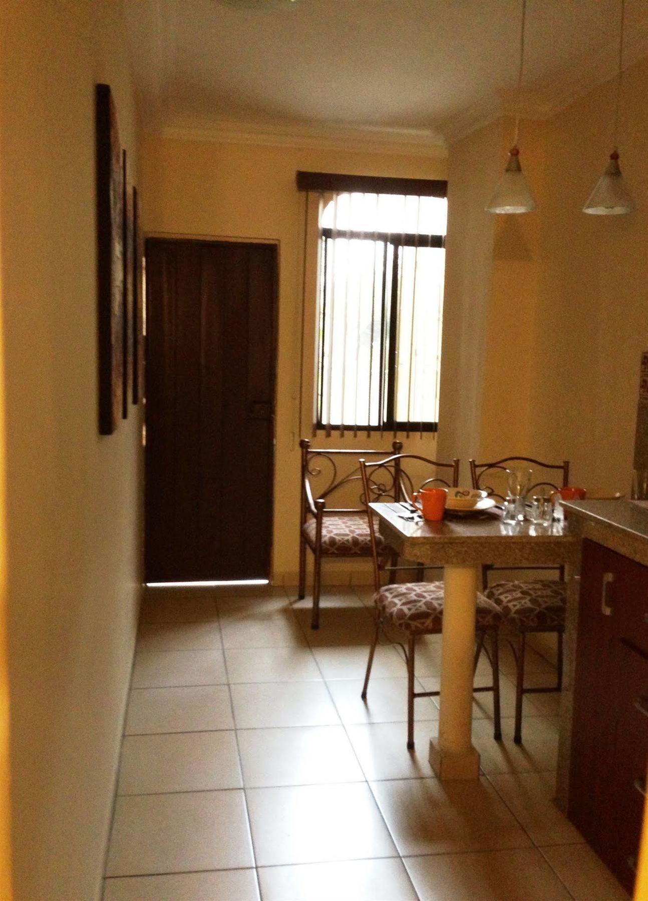 גוויאקיל El Patio Suites II מראה חיצוני תמונה