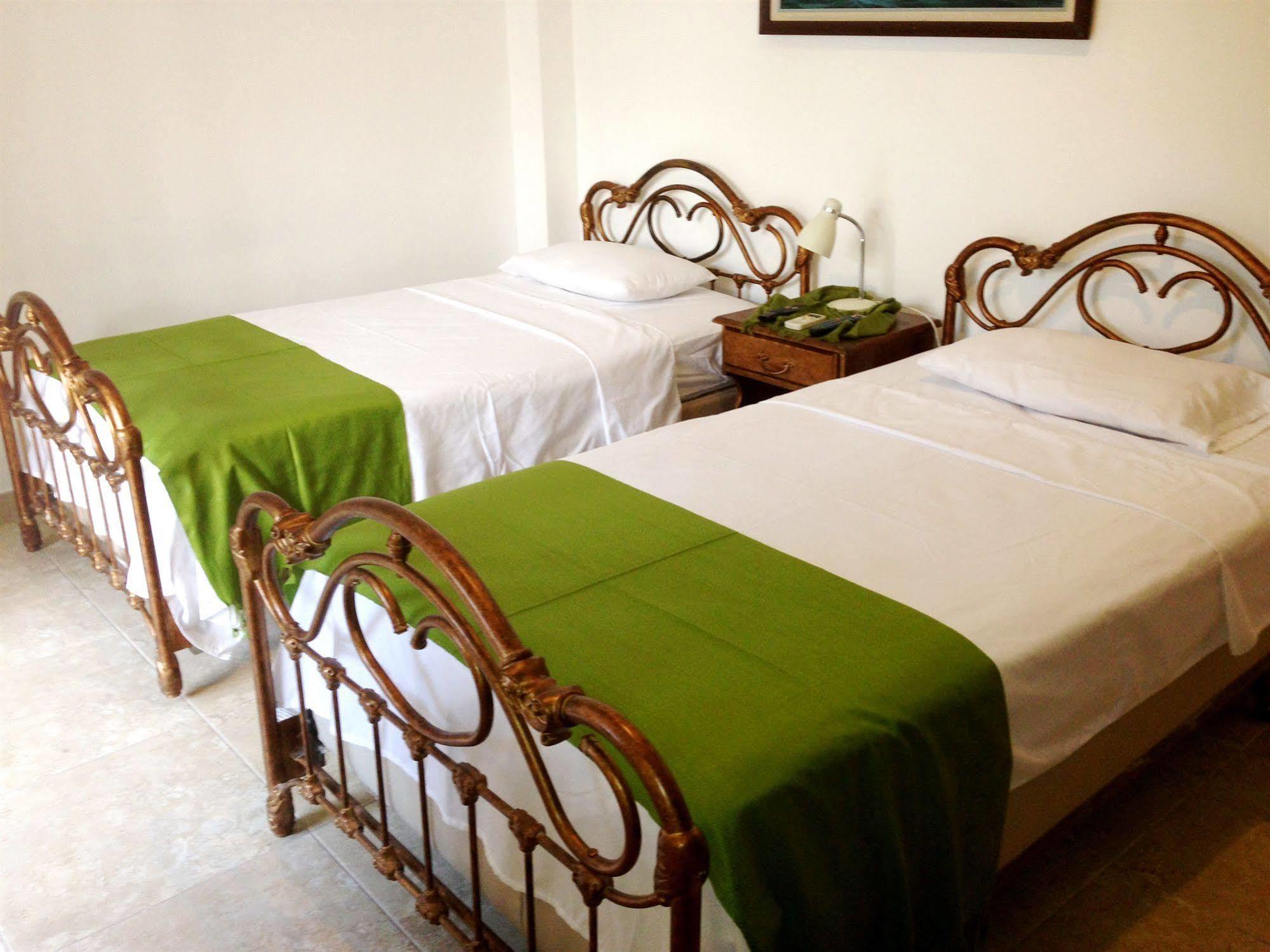 גוויאקיל El Patio Suites II מראה חיצוני תמונה